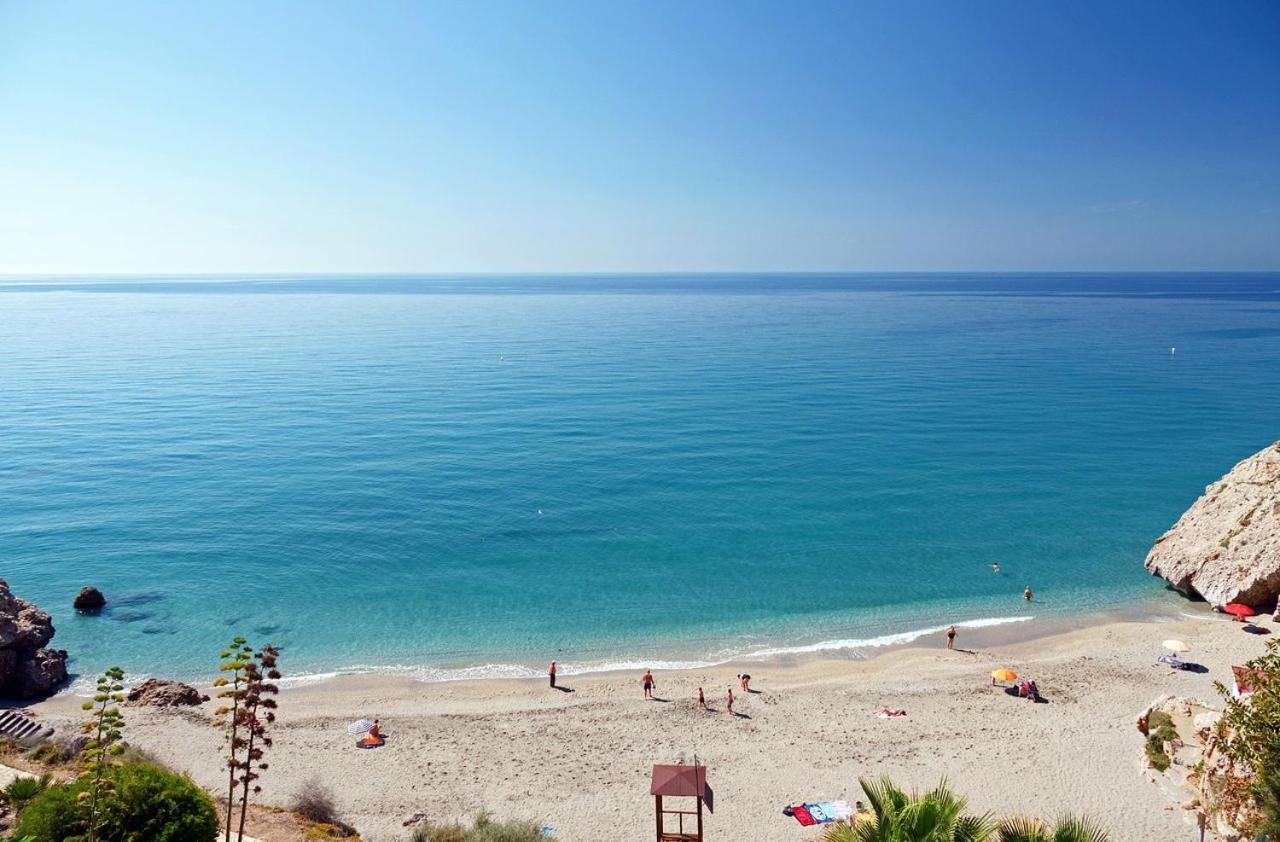 Nerja Apartamento Centro Екстер'єр фото